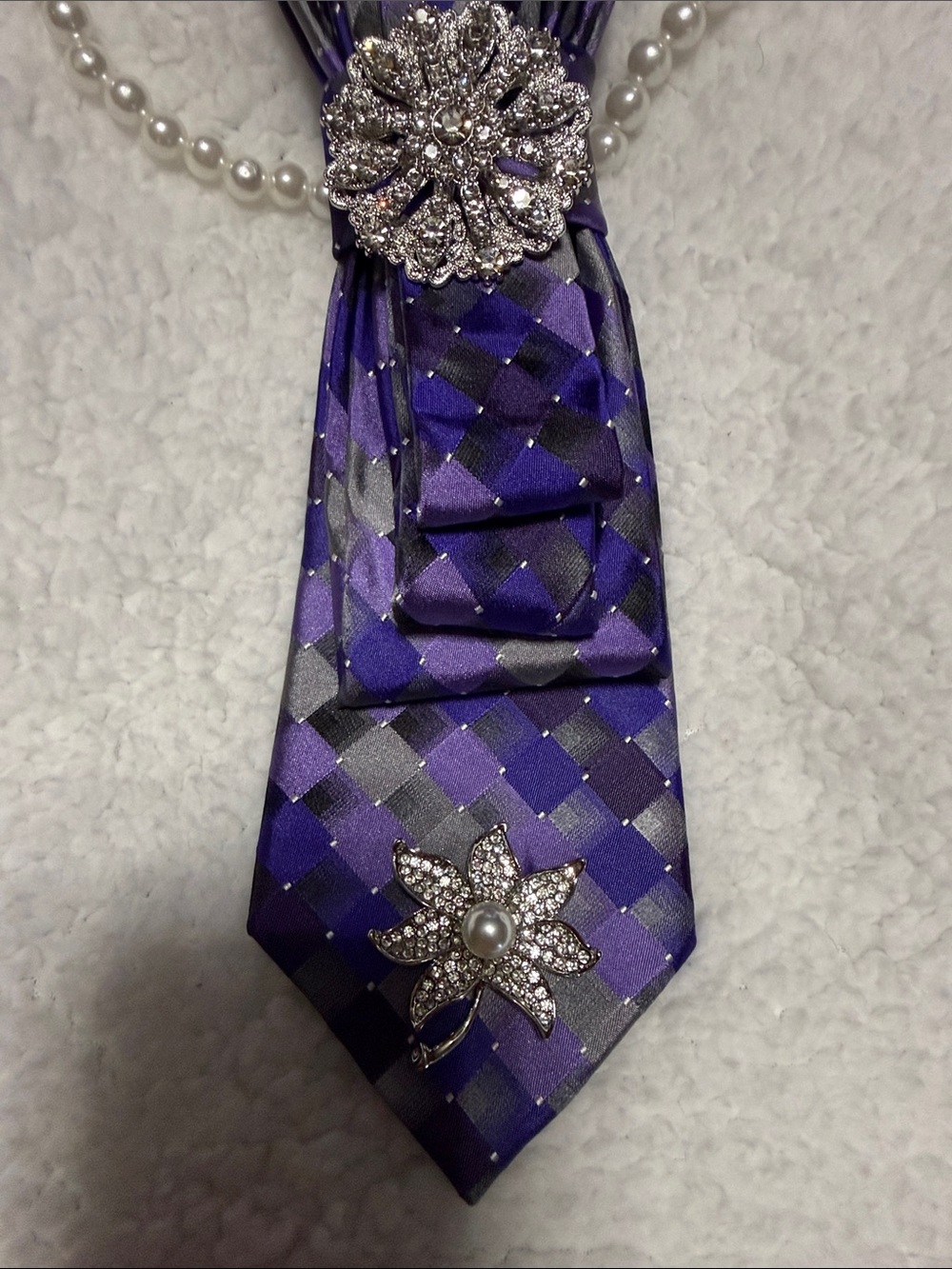 Purple and Silver Diamond-Patterned Tie Necklace with Rhinestone Accents - Picture 3 of 3